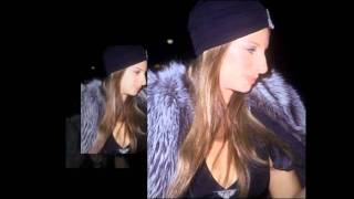 Watch Barbra Streisand I Got Rhythm video