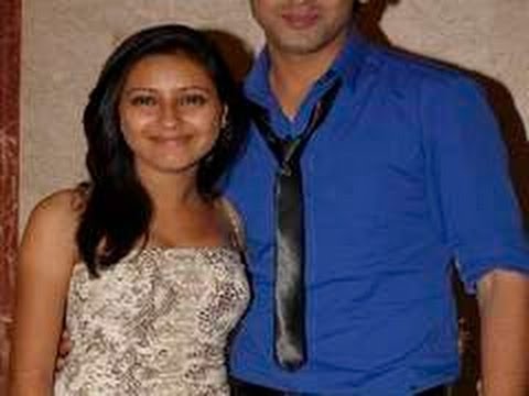Balika Vadhu Pratyusha Banerjee Is In LOVE In REAL Life