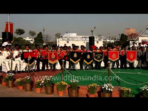 Dil diya hai jaan bhi denge ai watan tere liye by Indian police...