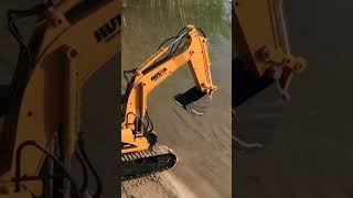 Exploring The Hulna Crawler Excavator: A Remote Control Overview