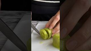 How To Peel A Kiwi
