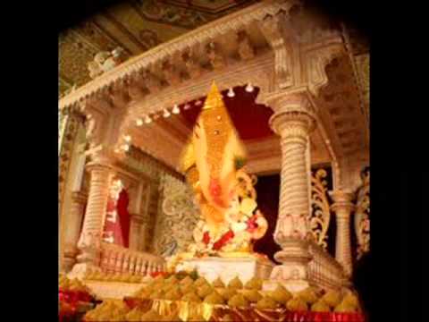 Deva Tujhya Dari Aalo Moraya Moraya