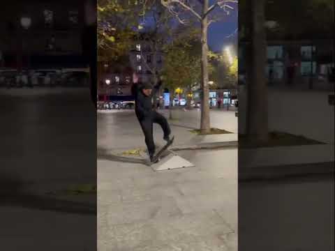 Huge kikcflip 😳