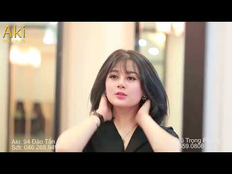 Kiểu tóc lỡ uốn sóng nhẹ + mái ngắn Kết Aki hairdressing salon
