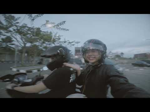 VIDEO : motor baru yamaha sama dia - next video fitur2 canggih darinext video fitur2 canggih darimotorini akan gue kasih liat sama dia stay tuned  ...