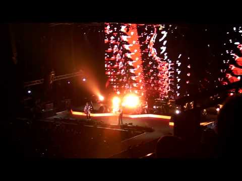 Depeche Mode 2010 Budapest - Hole To Feed -