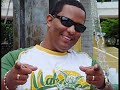 Rey pirin - Chica de salon