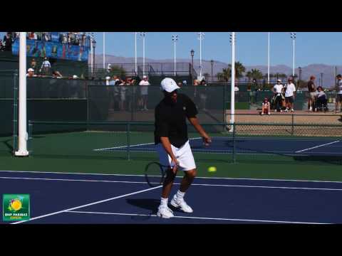 James ブレーク hitting serves -- Indian Wells Pt． 10