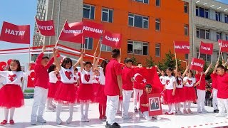 - 23 Nisan - Öğrencilerimizin Depremzede Vatandaşlarımızı Andığı Hep Seninleyiz Türkiye Gösterisi