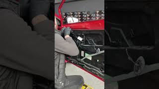 Ford Fiesta Ses Sistemi Yükseltme - Ford Fiesta Speaker Upgrade