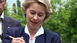 Kunstverein Familie Montez | Im Gespräch mit Ursula von der Leyen | 2017