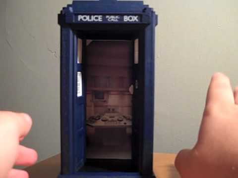 Doctor Who fan turns front door into a Tardis and posts life-sized 