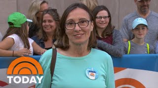 Woman Who Had Same Hairstyle For 35 Years Loves Her Ambush Makeover | TODAY Woman Who Had Same Hairstyle For 35 Years Loves Her Ambush Makeover | TODAY