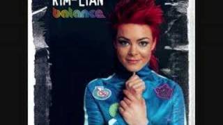 Watch Kimlian Tracy video