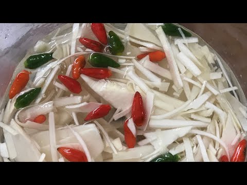 Cách làm măng muối chua giòn ngon, không bị đắng