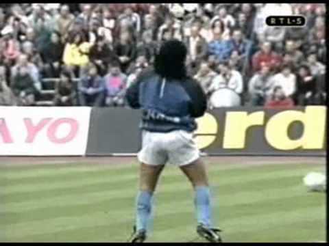 VIDEOS DE MARADONA LIFE videos de maradona life: