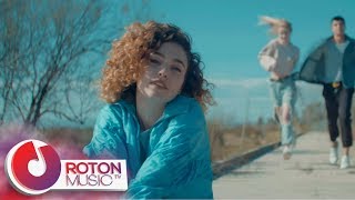 Manuel Riva Feat. Emy Perez - Slow Motion | Official Video