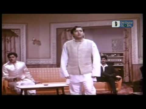 mujeeb aalam main tera shahar chhore jaoonga shama aur parwana...