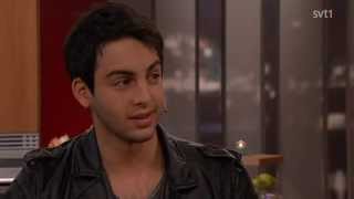 Watch Darin Check You Out video