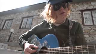 Watch Brett Dennen Closer To You video