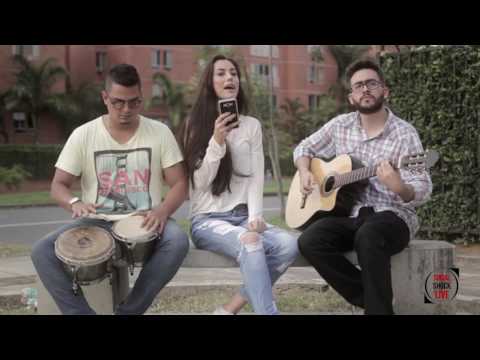 Erika Sanchez - SOCIALSHOCKLIVE - Cover HOY (Gian Marco)