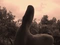 Thumb War