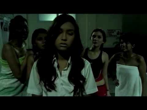 film hantu toilet 105