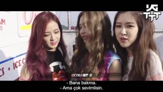 BLACKPINK - \