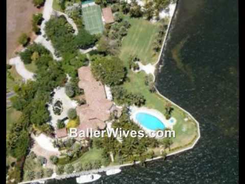 lebron james house in coconut grove. Lebron James#39; New 49.5 Million Miami Mansion (Baller Cribs)