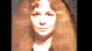 Watch Sandy Denny Ecoute Ecoute video