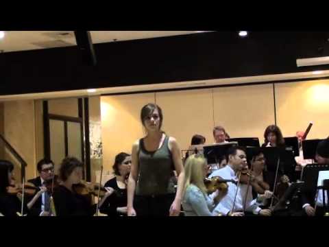 Teen opera singer Aria Tesolin sings Batti Batti o bel masetto by Mozart in ... Teen opera singer Aria Tesolin sings Batti Batti o bel masetto by Mozart in ...
