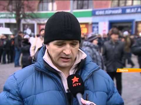 Двуликий Харьков: молодежь - за единую Украину, старшие люди мечтают об СССР