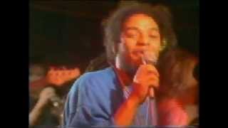 Watch Maxi Priest Must Be A Way video