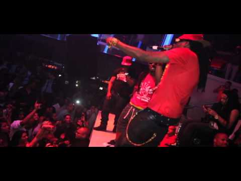 2 Chainz & Lil Wayne Perform Yuck Live In Miami!