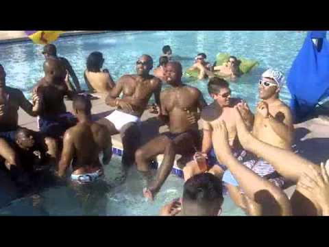 spanish italian gay drake lil wayne gay stories