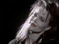 Belinda Carlisle - I Get Weak