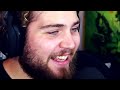 Watching video TENTA NÃO RIR com VÍDEOS DA ESCOLA