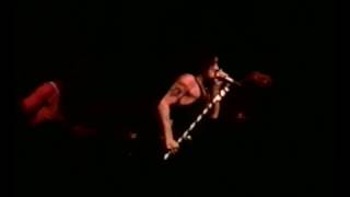 Watch Quiet Riot Main Attraction video