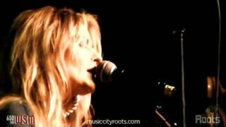 Watch Elizabeth Cook Times Are Tough In Rock N Roll video