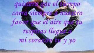 Watch Daniela Lujan Locos De Amor video