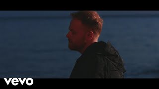 Tom Walker - Leave A Light On