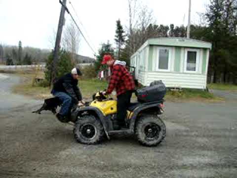 Honda Foreman 500 homemade snowplow - YouTube Honda Foreman 500 homemade snowplow - YouTube