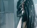 Alien Vs Predator (Shower)