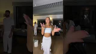 Cest Qui Qui A La Meilleure Tenue -