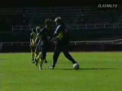 ronaldo vs messi stats 2011. C Ronaldo vs Zlatan