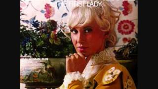 Watch Tammy Wynette Sally Trash video