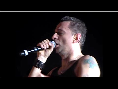 Depeche Mode - Master and Servant - Rockhal Luxembourg - 06/05/09 - Hi quality and very close shot!
