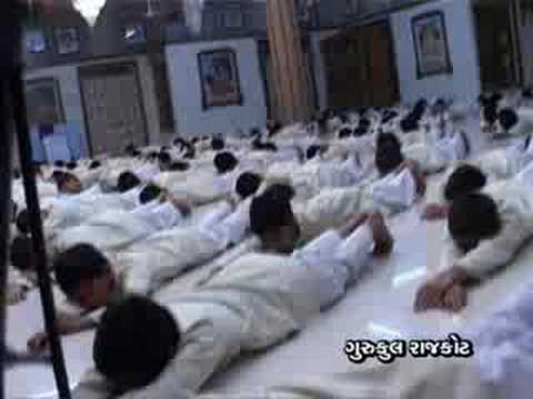 Swaminarayan Aarti Dandvat Stuti Gurukul Surat Part 9