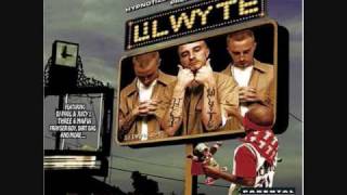 Watch Lil Wyte Phinally Phamous video