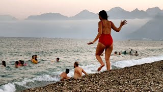 Konyaaltı Plajlarından Manzaralar Antalya